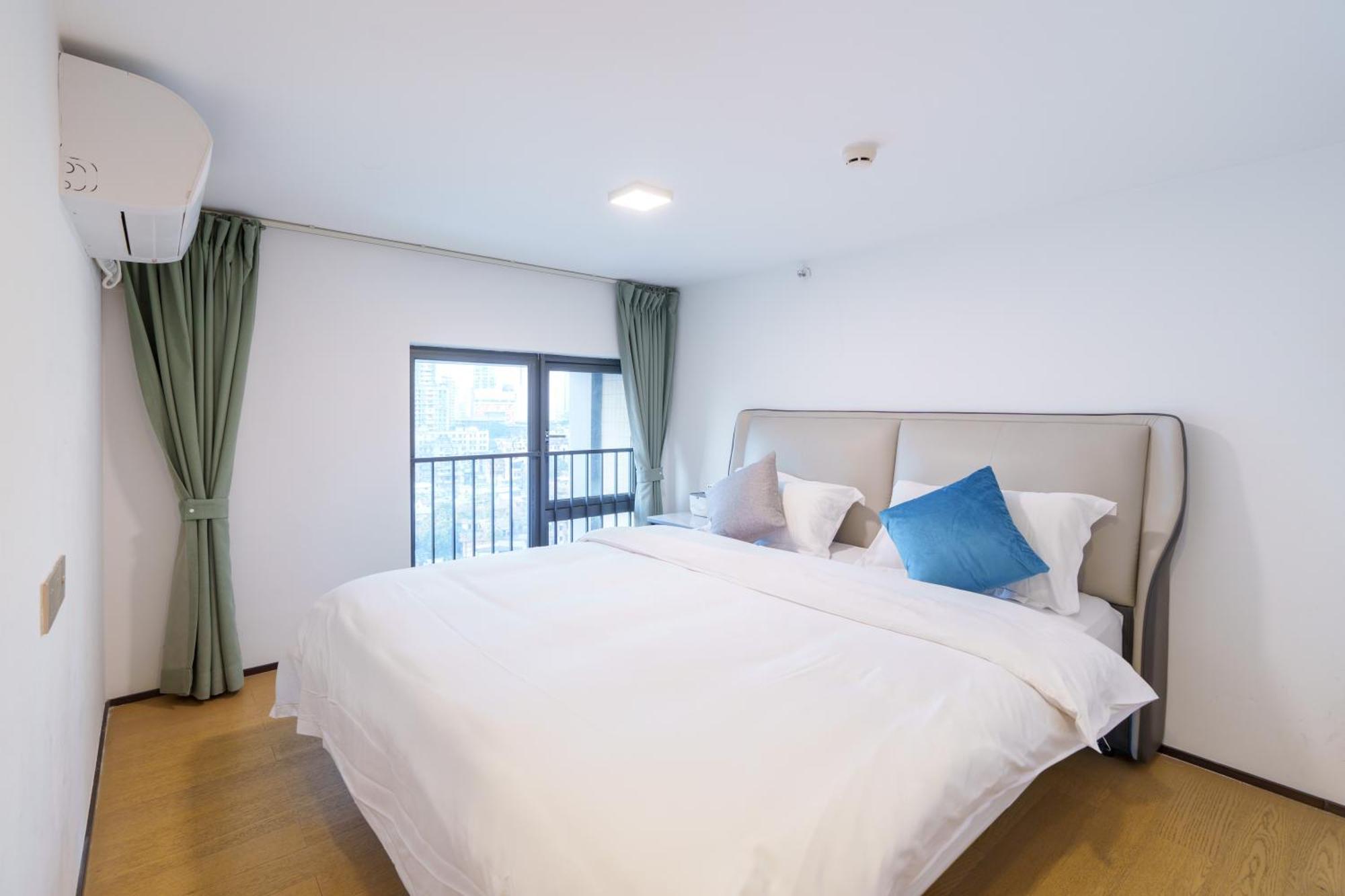 Sunny International Apartment From Beijing Road Guangzhou Buitenkant foto